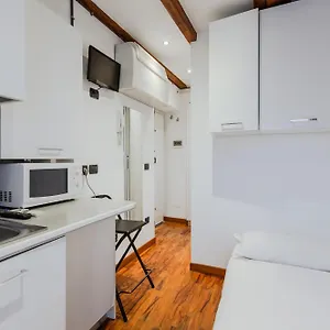 Sant Ambrogio Lovely Flat Appartamento Milano