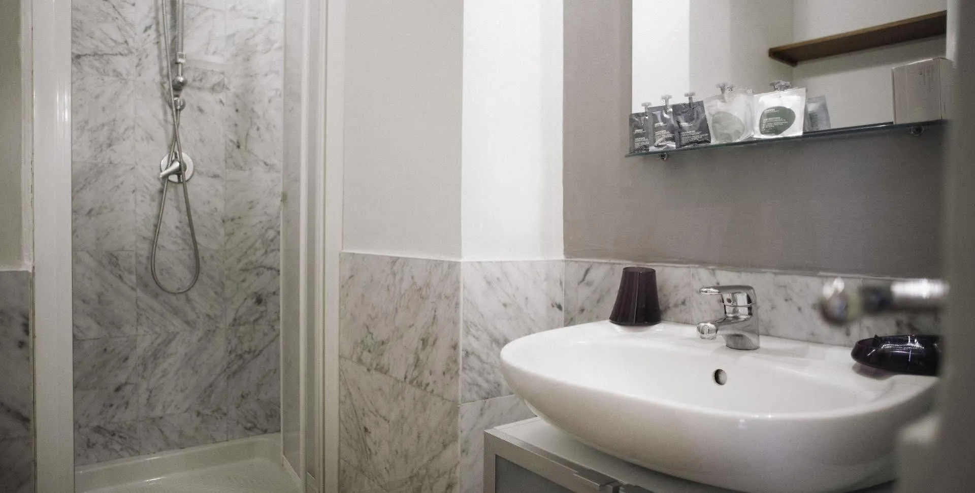 Apartment Italianway - Corso Como 8 Milan Italy